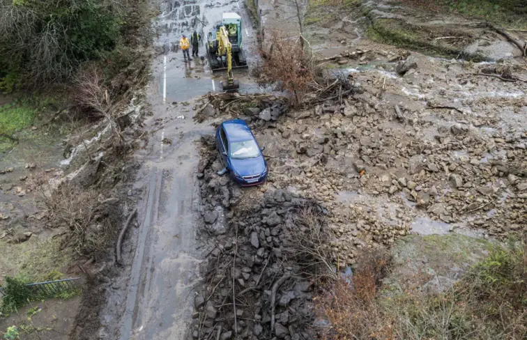 Efeitos de tempestades são “preço muito elevado” que pedem nova política